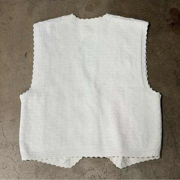 Vintage LizSport Cream Cable Knit Linen Cotton Sweater Vest 1990’s Cottagecore - Picture 2 of 7